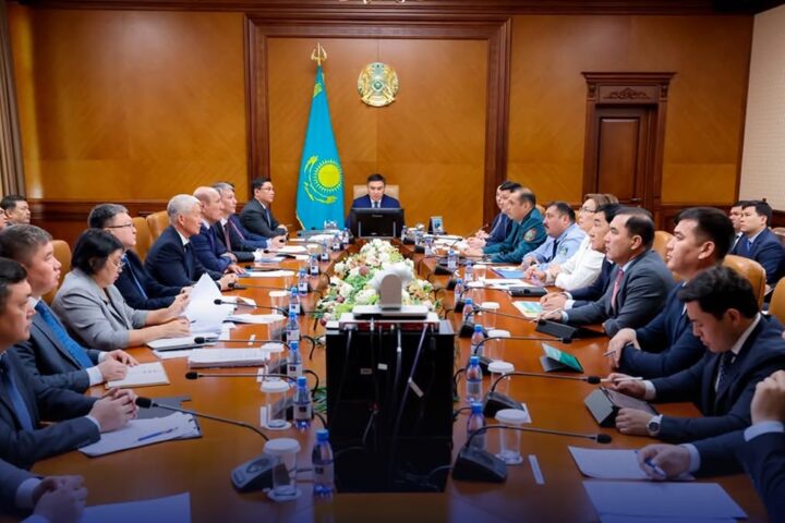 Пенсионерам Шымкента старше 70 лет выплатят по 3 МРП