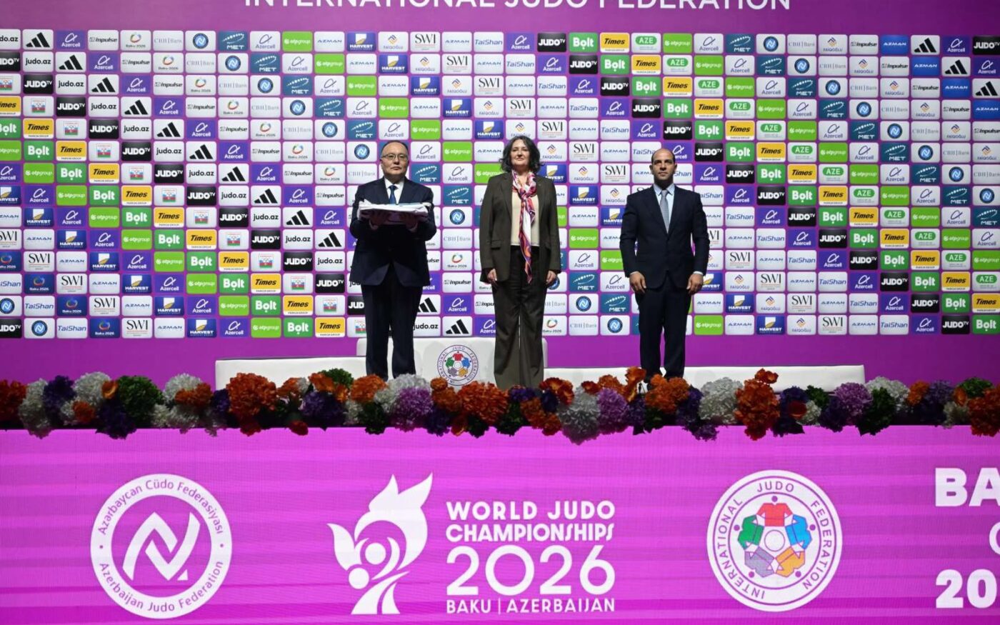 Казахстан принял флаг чемпионата мира по дзюдо 2027 года